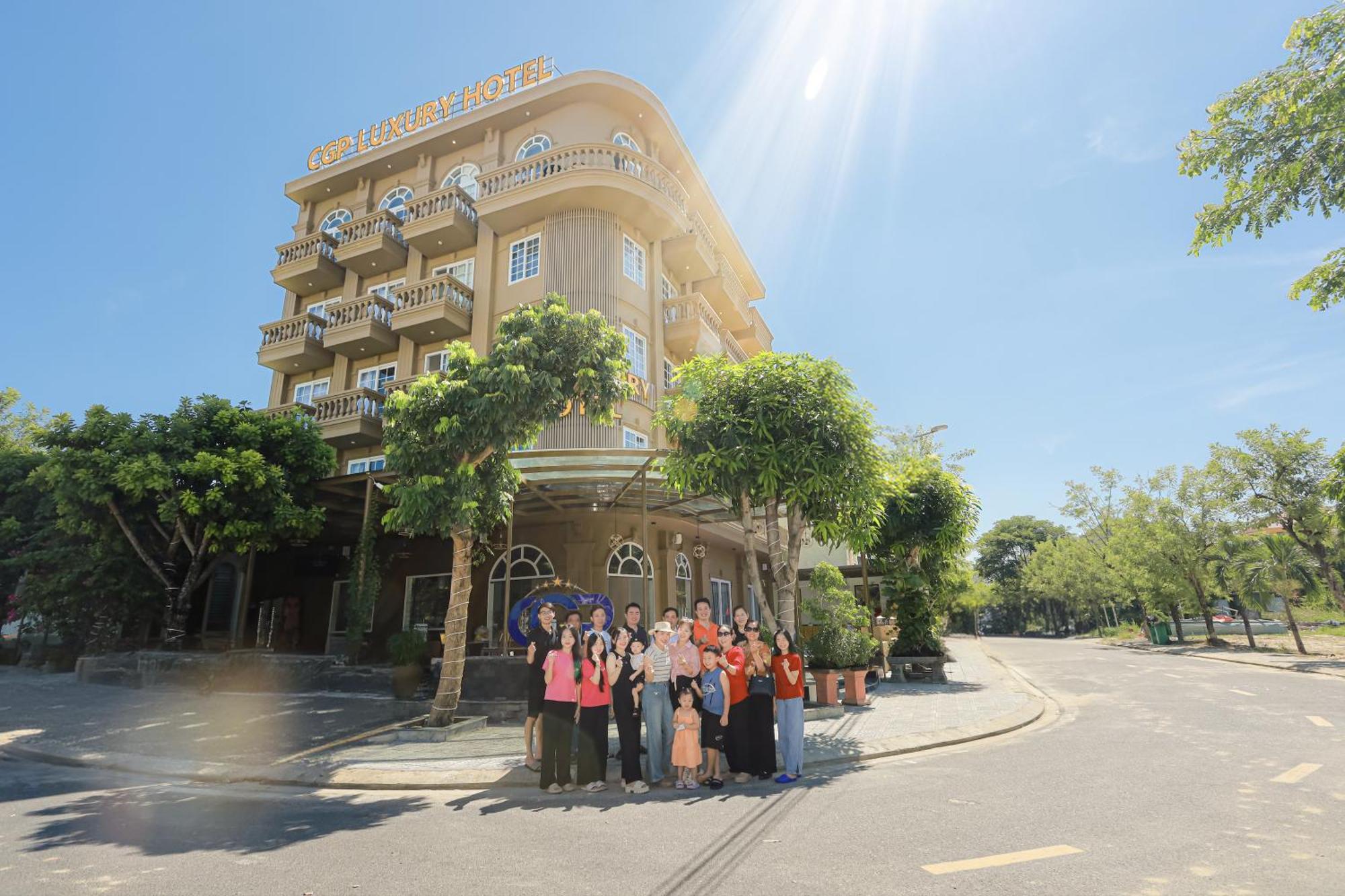 Premium Cgp Hotel Хойан Экстерьер фото