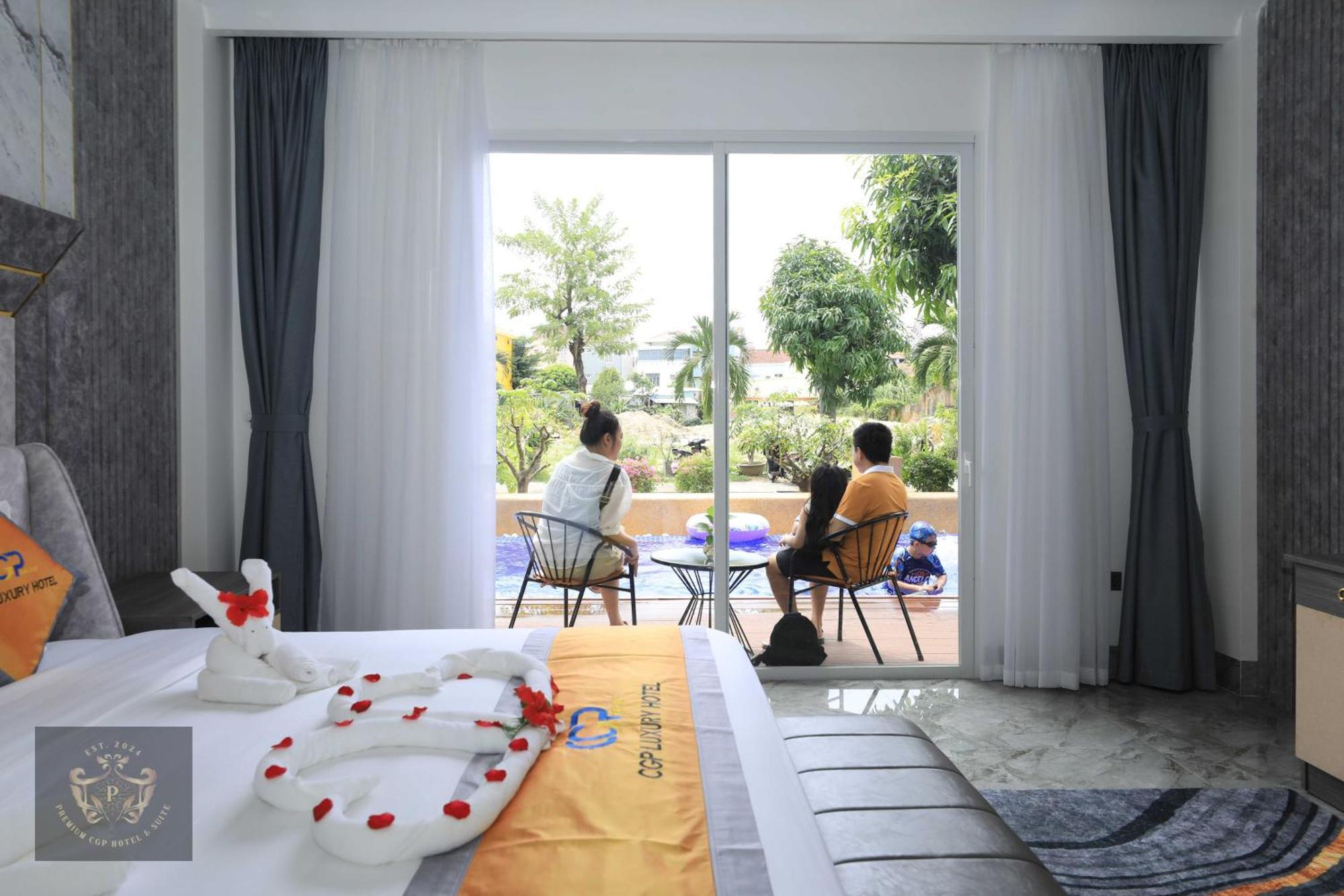 Premium Cgp Hotel Хойан Экстерьер фото
